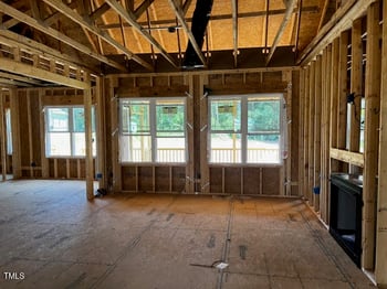 619 Little River Dr, Zebulon, NC 27597