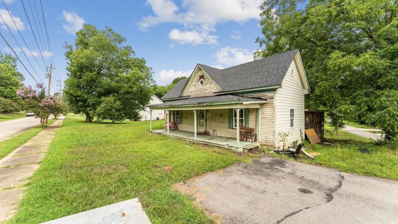 619 E Mason St, Franklinton, NC 27525