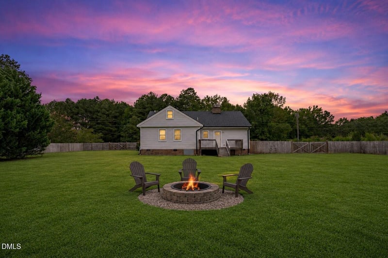 619 Stallings Rd, Zebulon, NC 27597