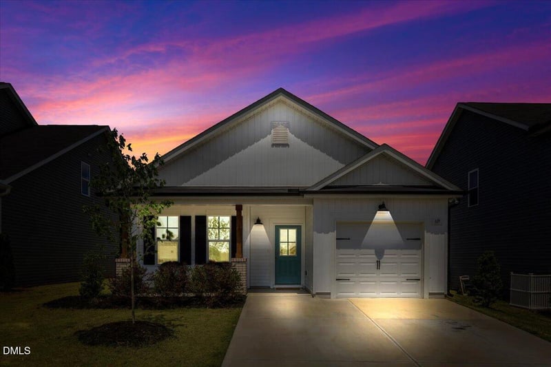 619 Sturgeon St, Smithfield, NC 27577