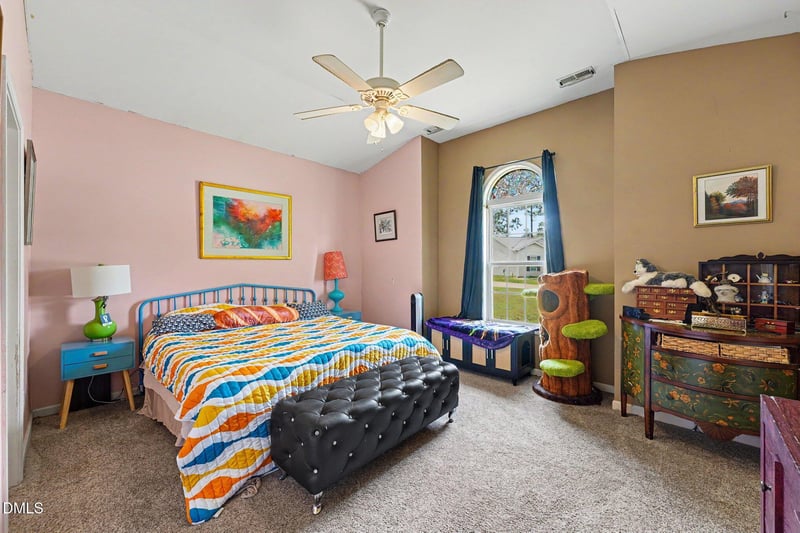 6190 Birchbrook Dr, Hope Mills, NC 28348