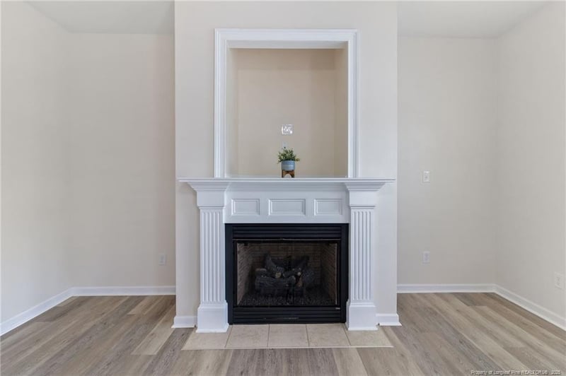 6191 Birchbrook Dr, Hope Mills, NC 28348