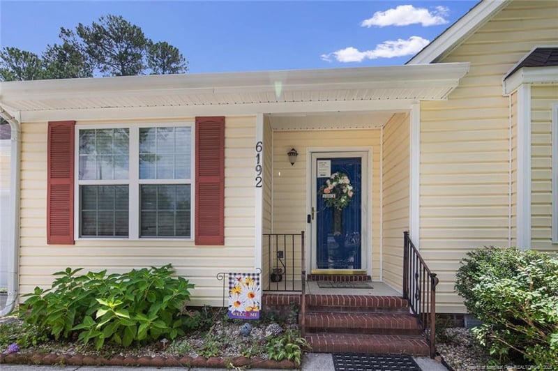 6192 Lakeway Dr, Fayetteville, NC 28306