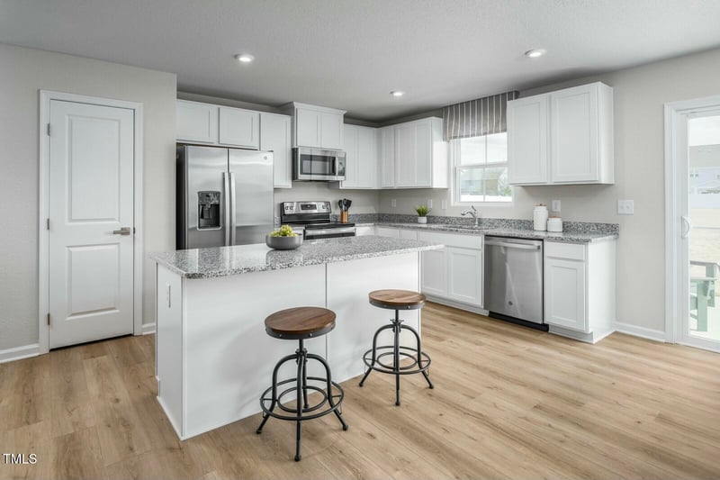 62 Furley St, Sanford, NC 27330