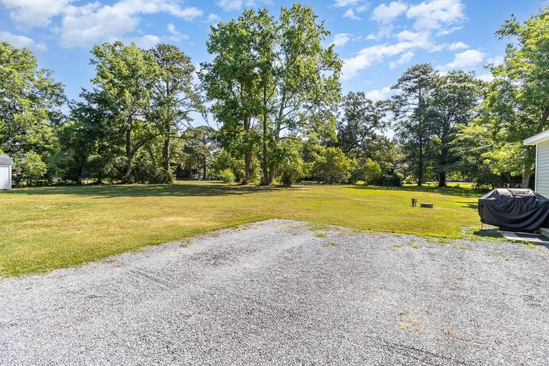 62 Ma Kitchen Rd, Dunn, NC 28334