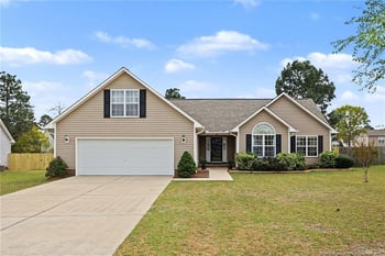 62 Macon Ct, Sanford, NC 27332