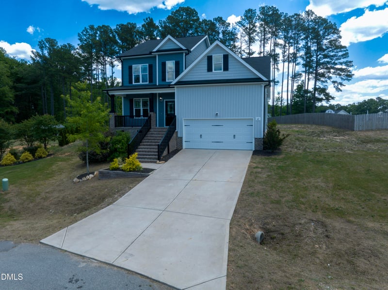 62 Memuru Ct, Zebulon, NC 27597
