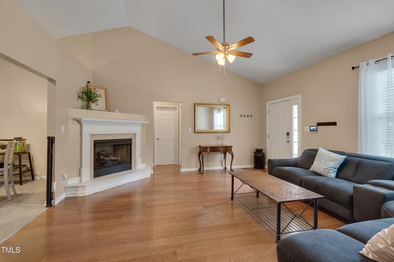 62 Mountain Laurel Ln, Four Oaks, NC 27524