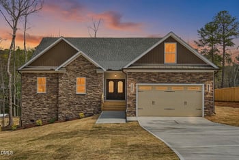 62 Ponchartrain St, Fuquay Varina, NC 27526