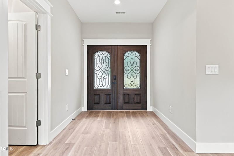 62 Ponchartrain St, Fuquay Varina, NC 27526