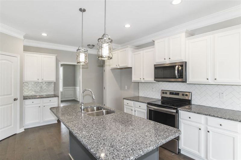 62 Regal Pond Dr, Angier, NC 27501