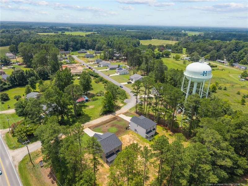 62 Regis Ln, Coats, NC 27521