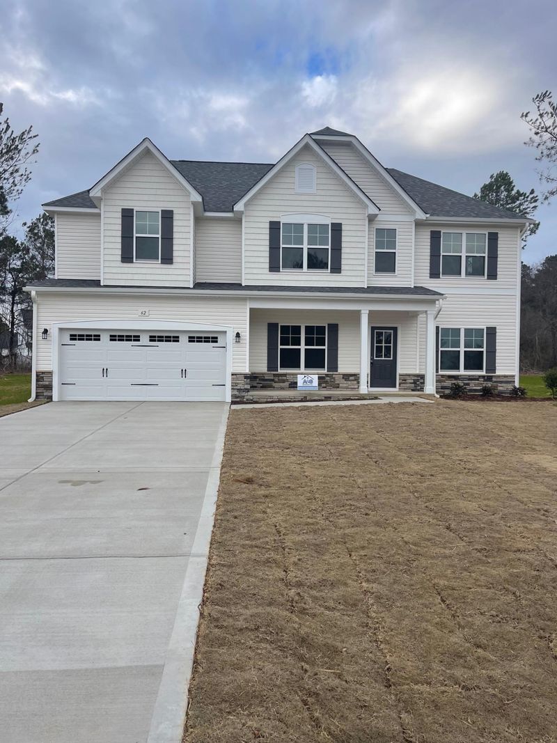 62 Shadybrook Dr, Benson, NC 27504
