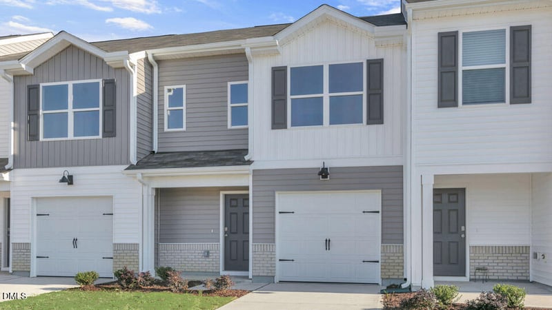 62 Sweet Meadow Rd, Angier, NC 27501
