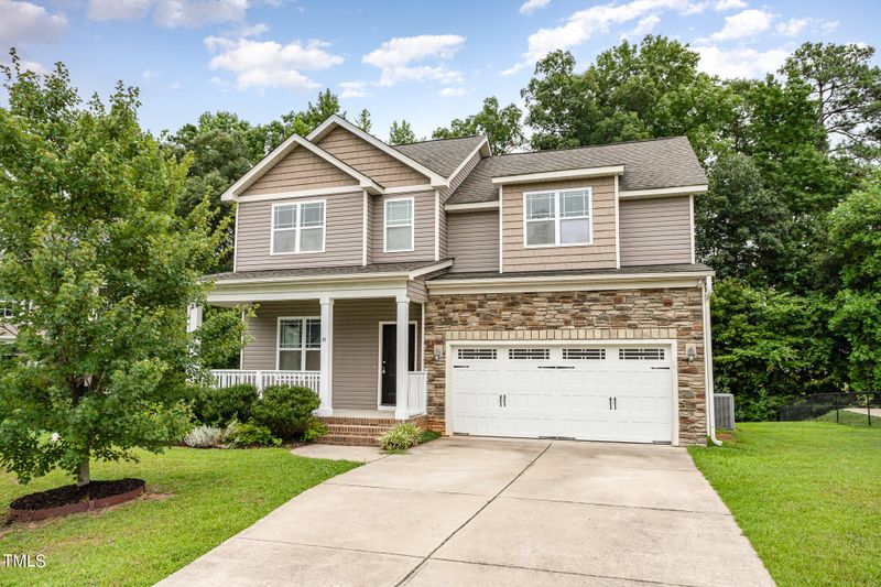 62 Tall Oak Ct, Clayton, NC 27520