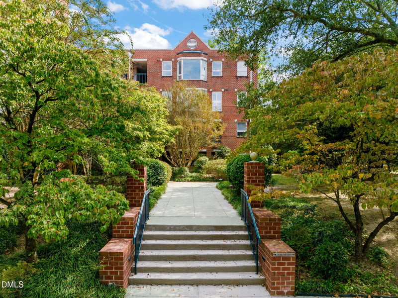 620 Martin Luther King Jr Blvd #Apt 602, Chapel Hill, NC 27514