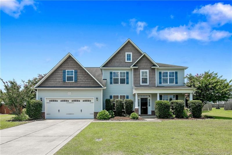 620 Pecan Grove Loop, Hope Mills, NC 28348