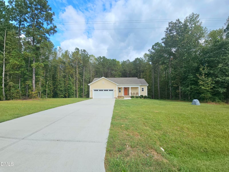 620 Raymond Tharrington Rd, Louisburg, NC 27549