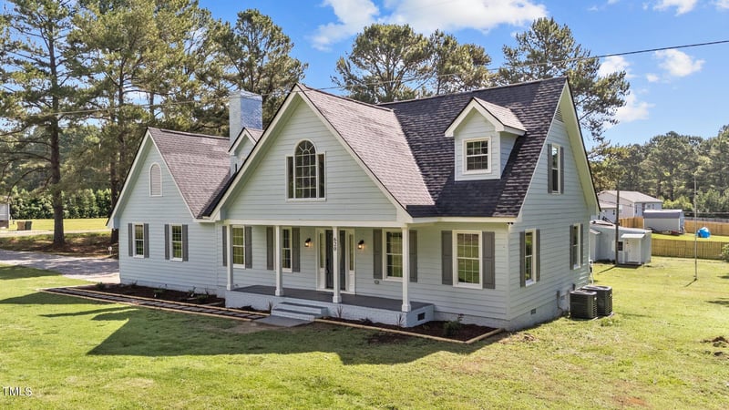 620 Richardson Rd, Zebulon, NC 27597