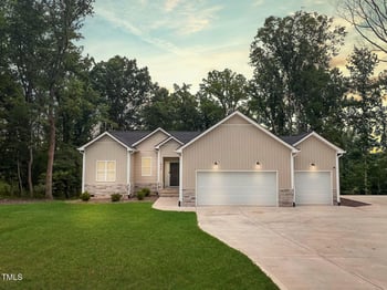 620 Rollins Mill Rd, Holly Springs, NC 27540