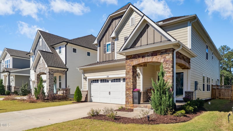 620 Sage Oak Ln, Holly Springs, NC 27540