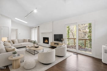 620 Sugarberry Rd, Chapel Hill, NC 27514