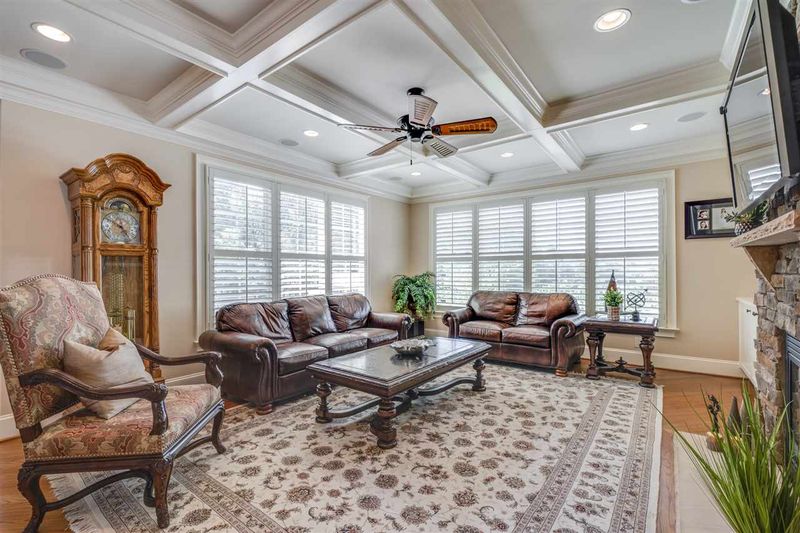 620 Walters Dr, Wake Forest, NC 27587