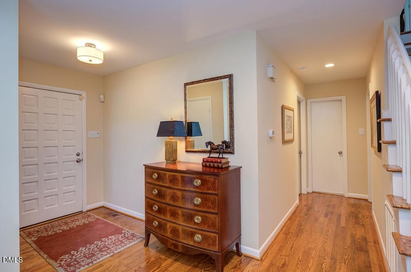620 Wells Ct, Chapel Hill, NC 27514