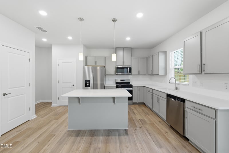 620 Westford Dr, Sanford, NC 27330