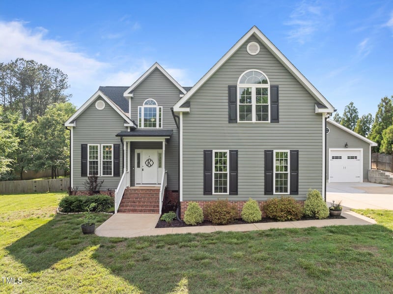 6200 Oliver Creek Pw, Holly Springs, NC 27540