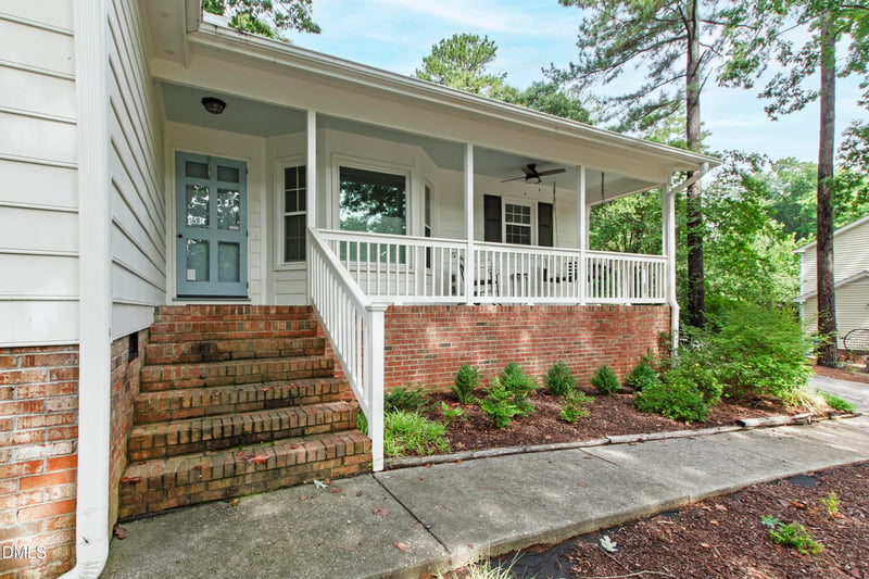 6201 Bramblewood Dr, Raleigh, NC 27612