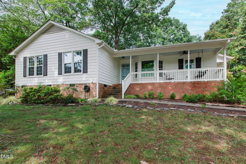 6201 Bramblewood Dr, Raleigh, NC 27612