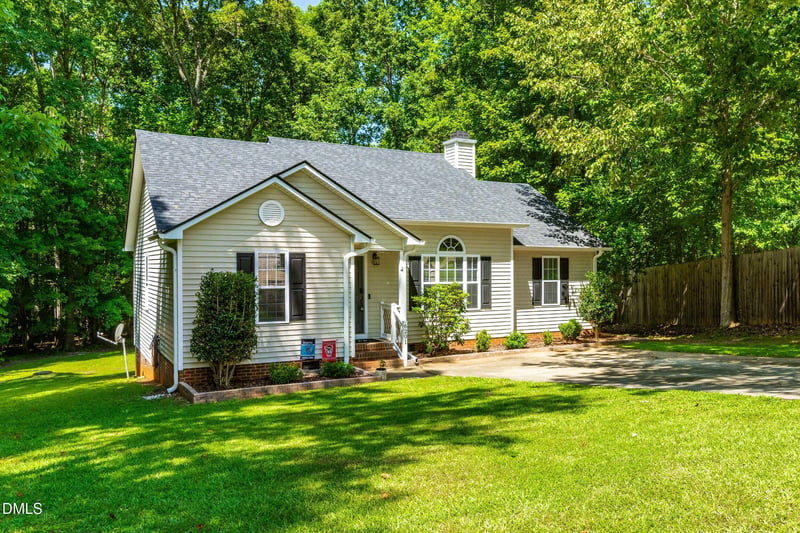 6201 Lilly Stream Ct, Willow Springs, NC 27592