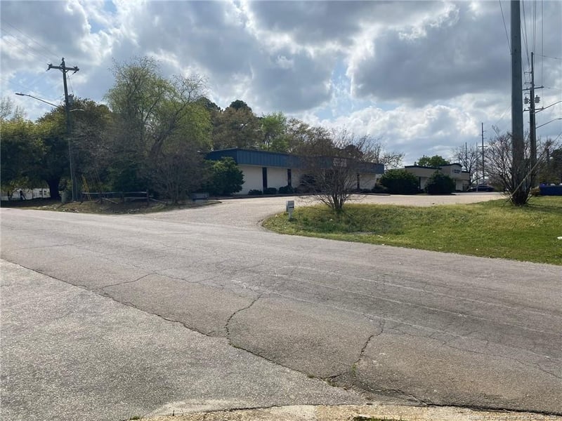 6201 Raeford Rd, Fayetteville, NC 28304
