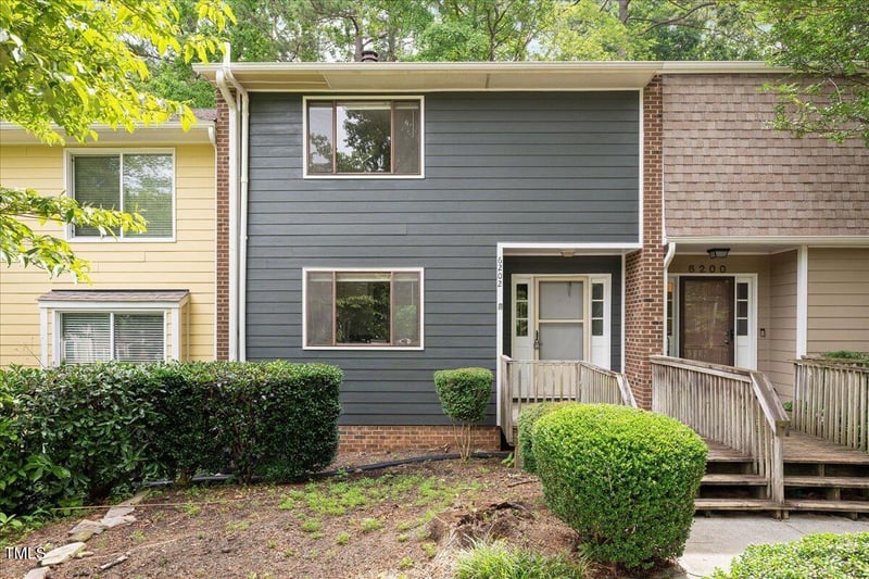 6202 Dixon Dr, Raleigh, NC 27609