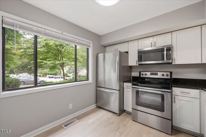6202 Dixon Dr, Raleigh, NC 27609