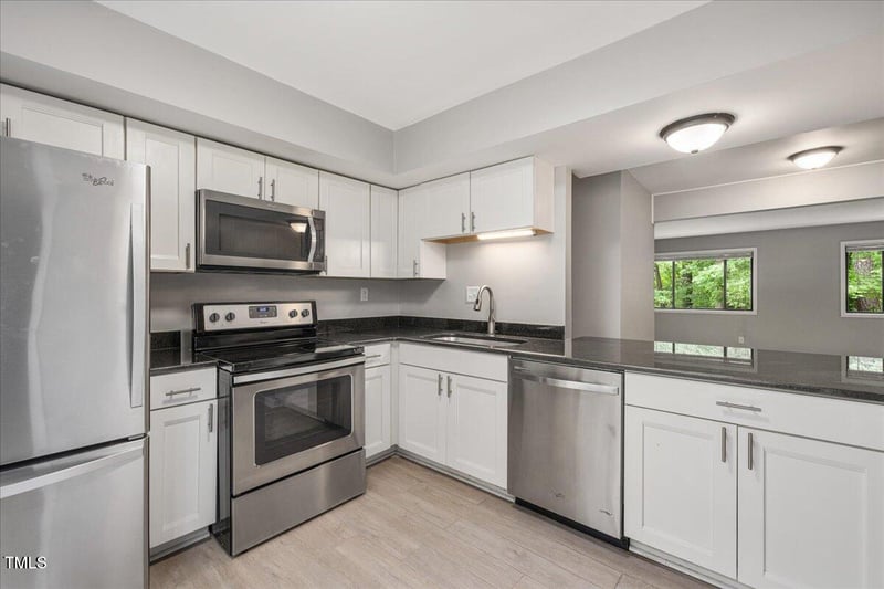 6202 Dixon Dr, Raleigh, NC 27609