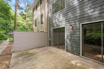 6202 Dixon Dr, Raleigh, NC 27609