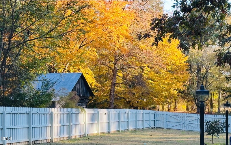 6202 Montgomery Estates Rd, Hillsborough, NC 27278