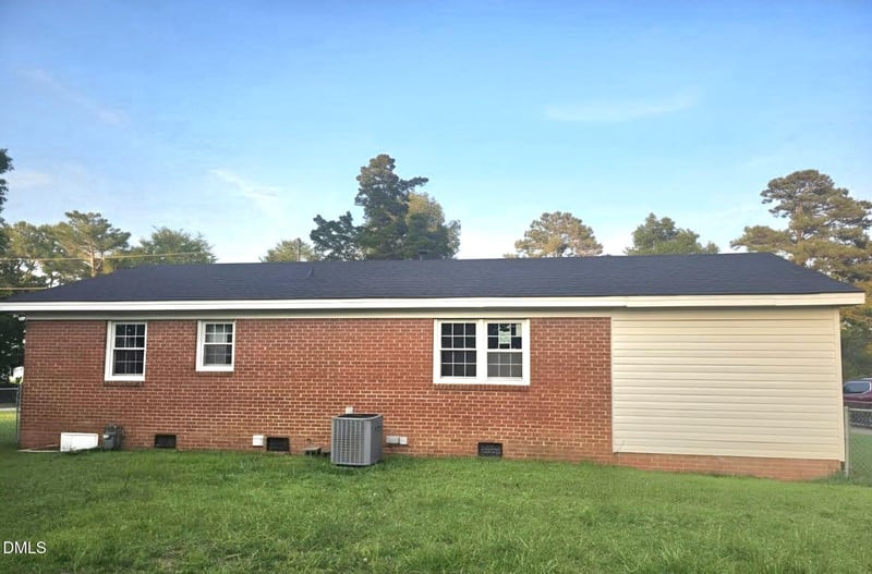 6203 Lynette Cir, Fayetteville, NC 28314