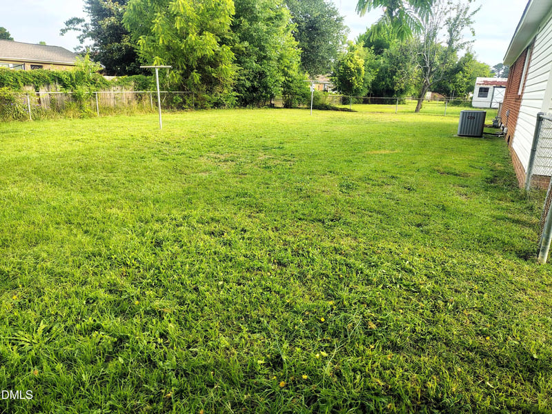 6203 Lynette Cir, Fayetteville, NC 28314