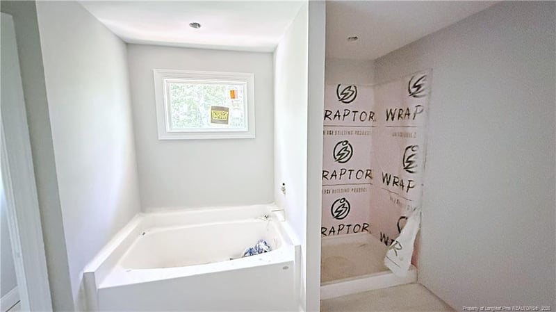 6204 Gregg Ct, Fayetteville, NC 28311
