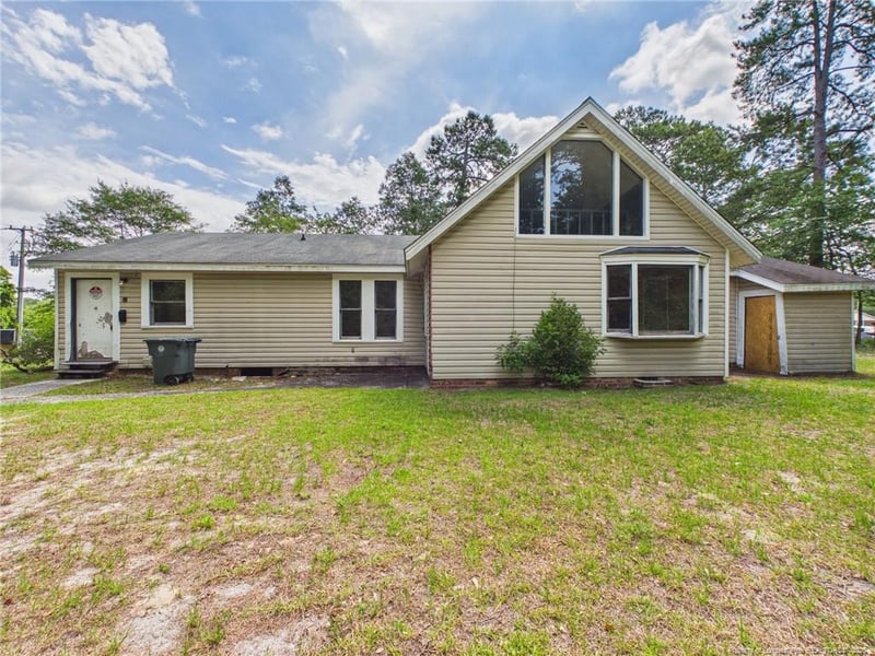 6204 Rannock Dr, Fayetteville, NC 28304
