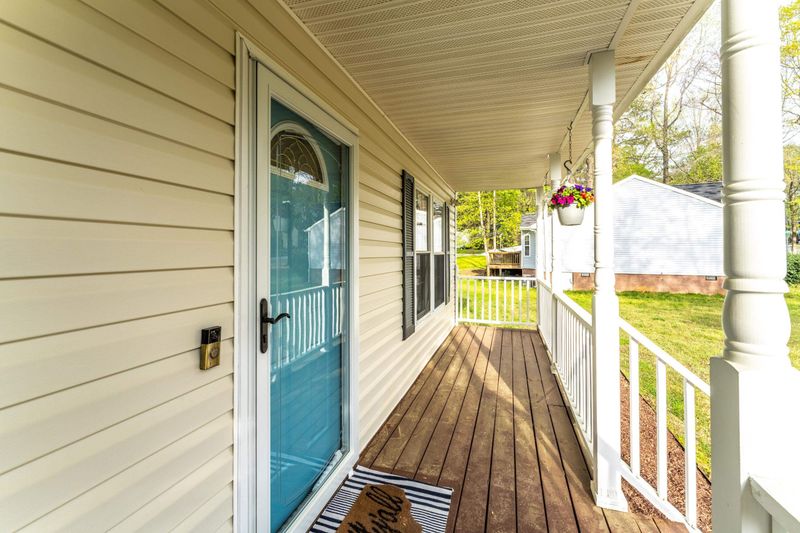 6204 River Jasmine Ln, Raleigh, NC 27604
