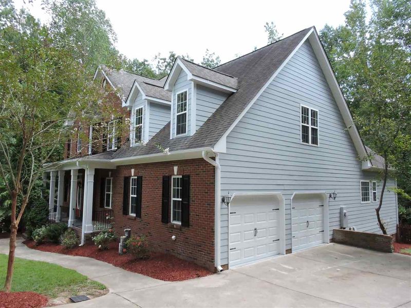 6205 Quail Side Ct, Raleigh, NC 27603