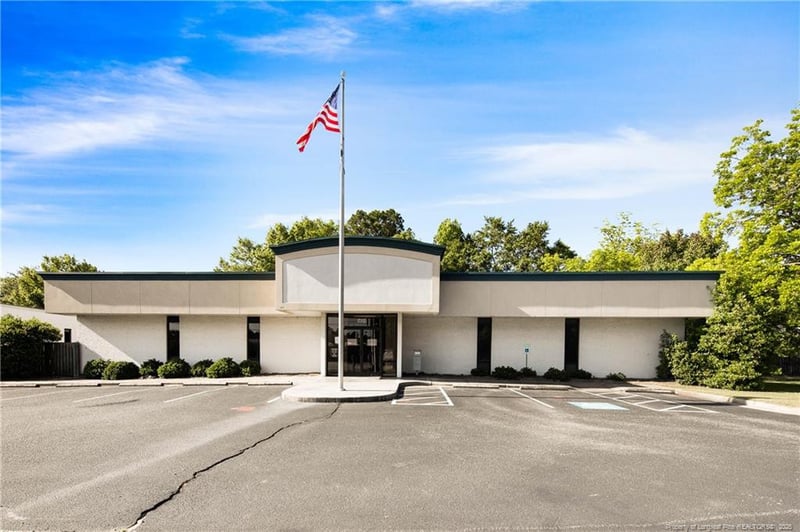 6205 Raeford Rd, Fayetteville, NC 28304