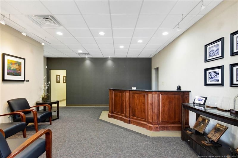 6205 Raeford Rd, Fayetteville, NC 28304