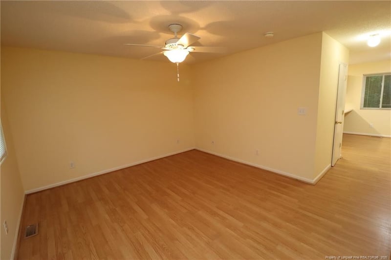 6208 Deerwood Pl, Raleigh, NC 27607