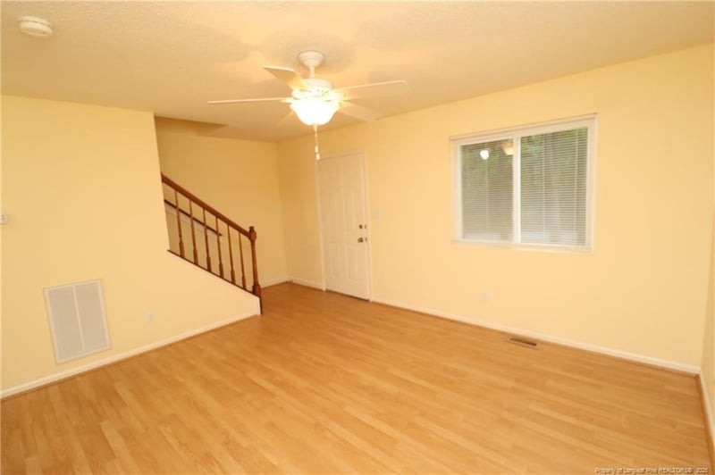 6208 Deerwood Pl, Raleigh, NC 27607