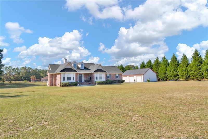 6208 King Hiram Rd, Hope Mills, NC 28348